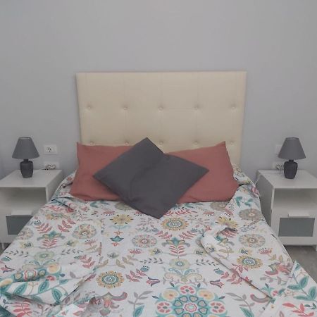 Apartamentos Costamar 아로나 외부 사진
